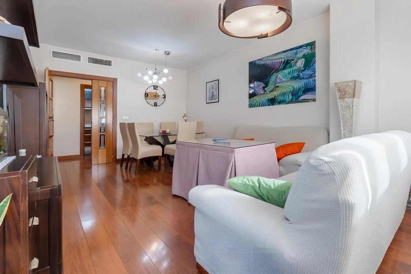 Wohnzimmer von Wohnung zum Verkauf in Granada mit Heizung, Privatgarten und Balkon