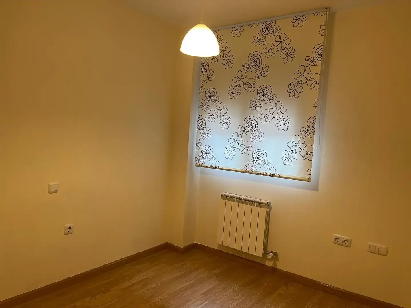 Bedroom of Flat for sale in Benavente  with Heating, Storage room and Community pool