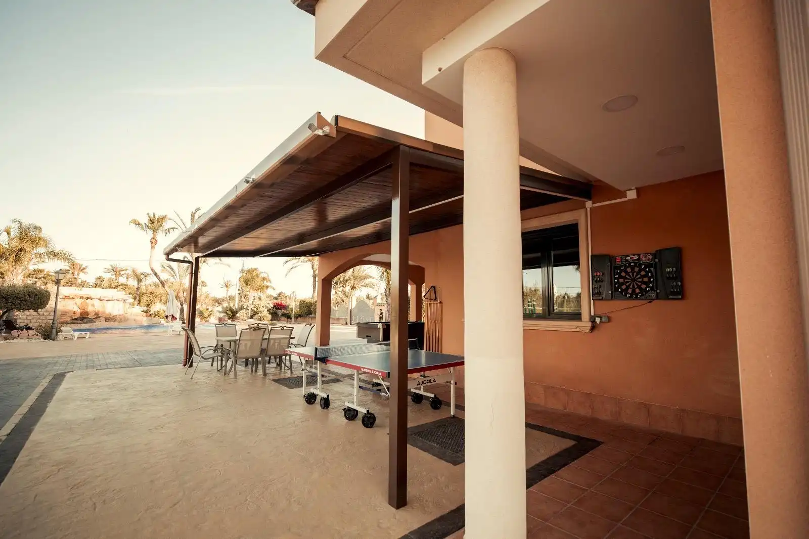 Terrasse von Haus oder Chalet zur Miete in Elche / Elx mit Klimaanlage, Heizung und Privatgarten