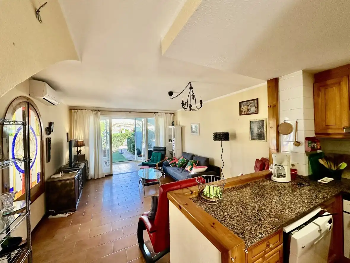 Bungalow amb piscina en venda a Avenida de Escandinavia, imagen 5