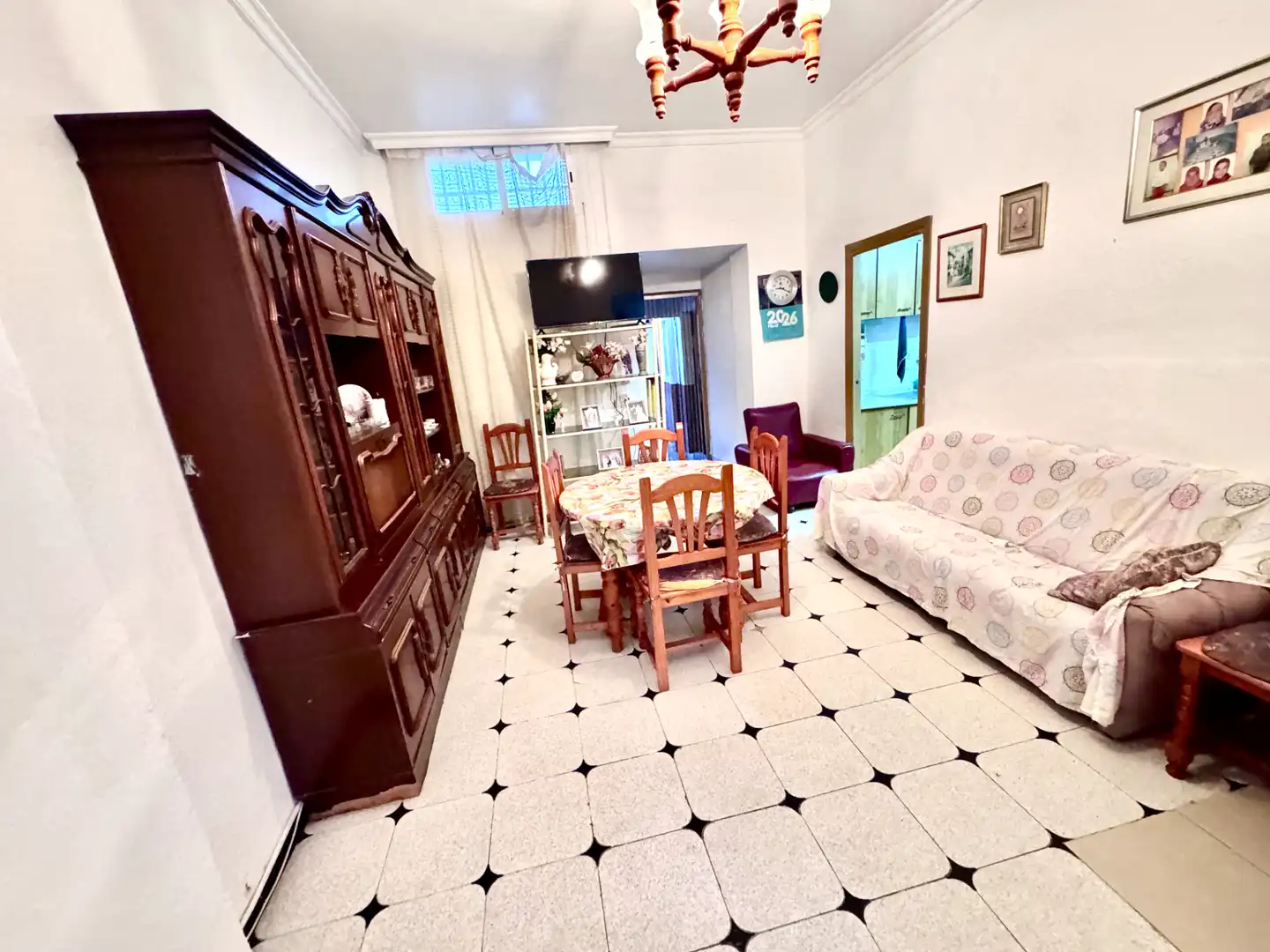 Sala d'estar de Casa o xalet en venda en Albuñol amb Aire condicionat, Terrassa i Traster