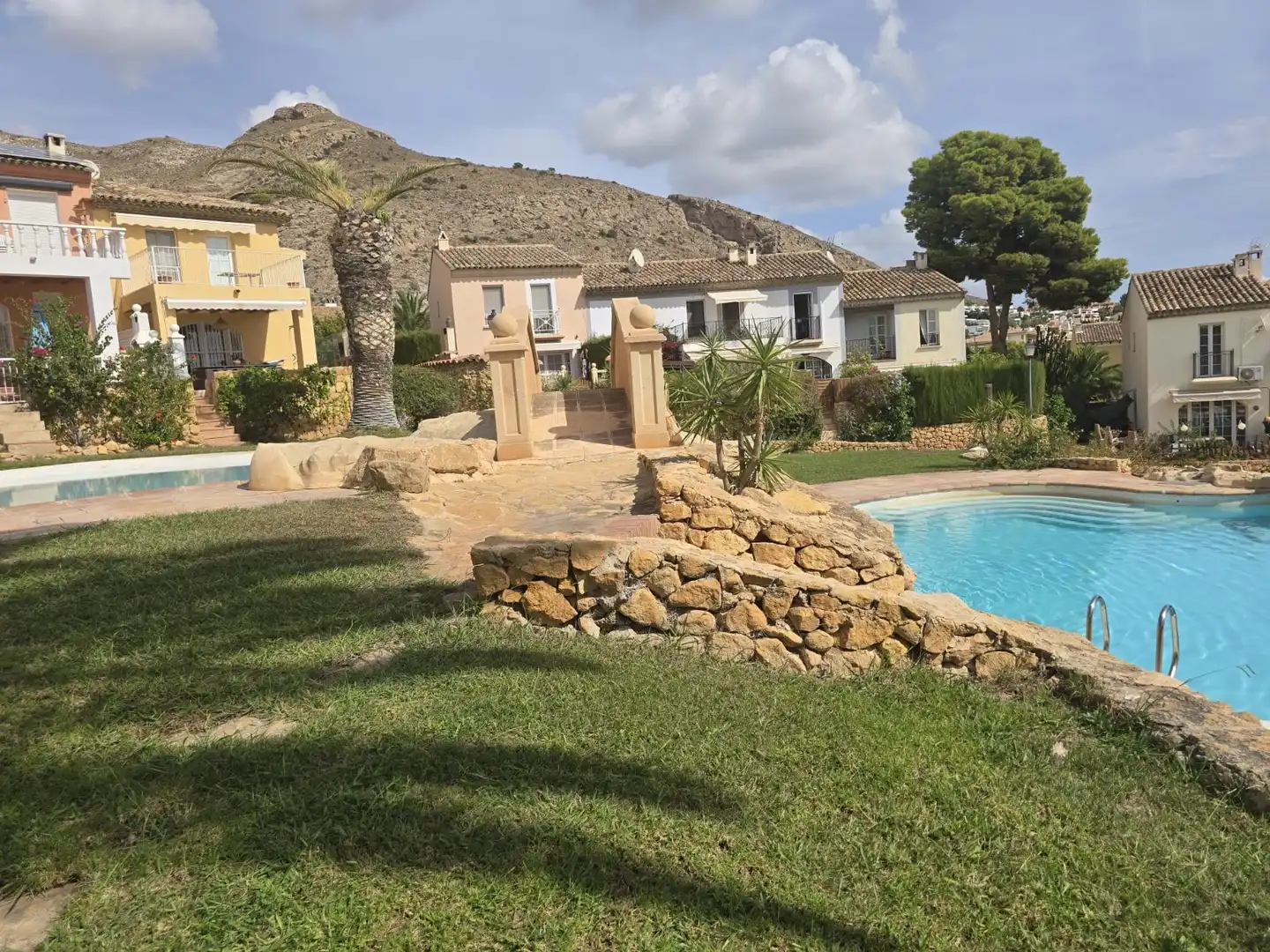 Bungalow con piscina in affitto a Golf Bahía, imagen 20