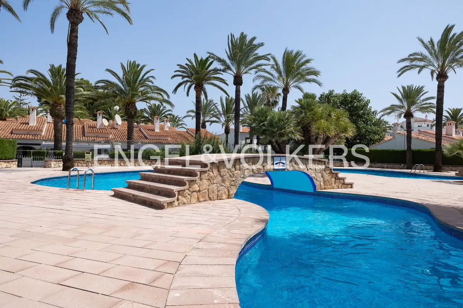 Piscina de Apartament de lloguer en Dénia amb Aire condicionat, Calefacció i Terrassa