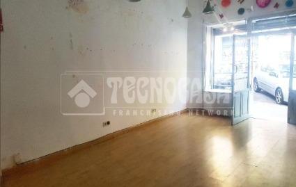 Photo 3 of Premises to rent in Pacífico, Madrid