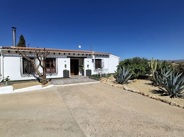Casa amb piscina en venda a Antas