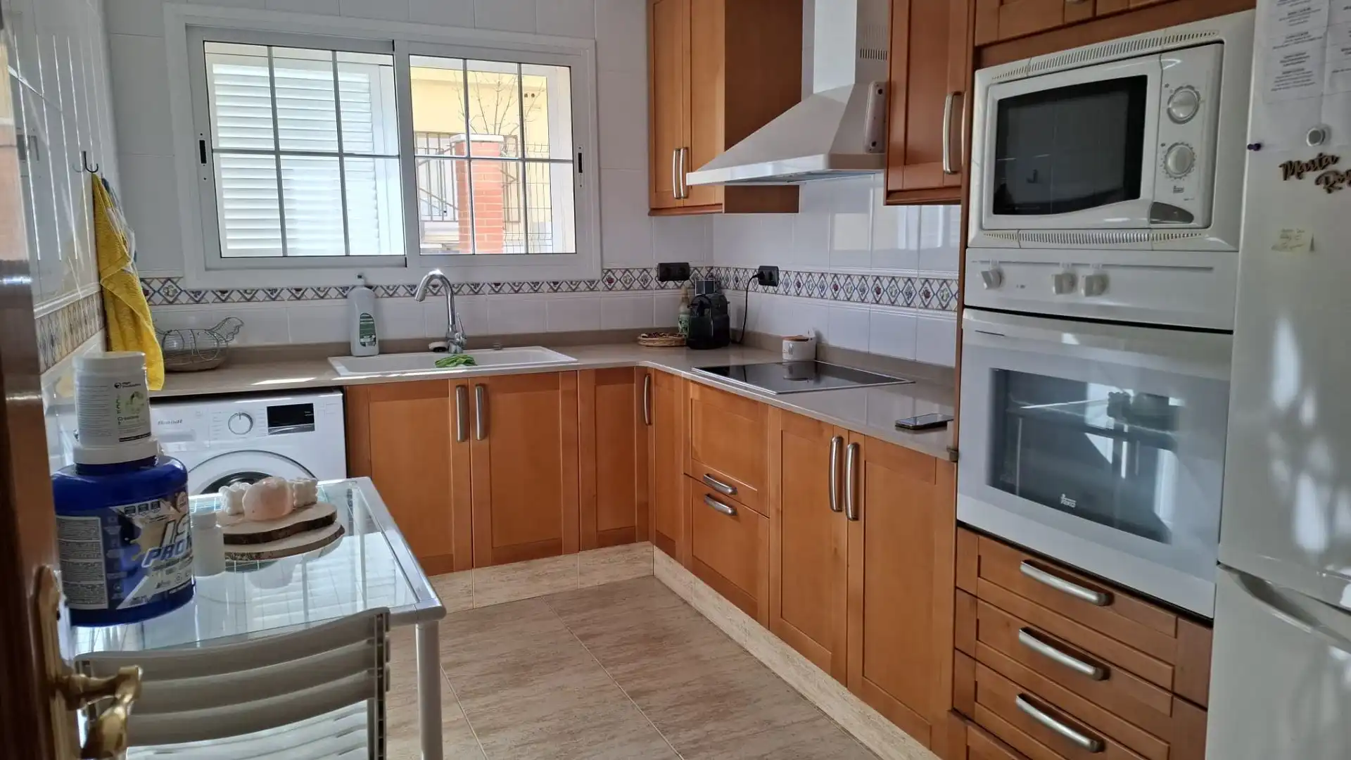 Cuina de Casa o xalet en venda en Cervelló amb Calefacció, Terrassa i Piscina