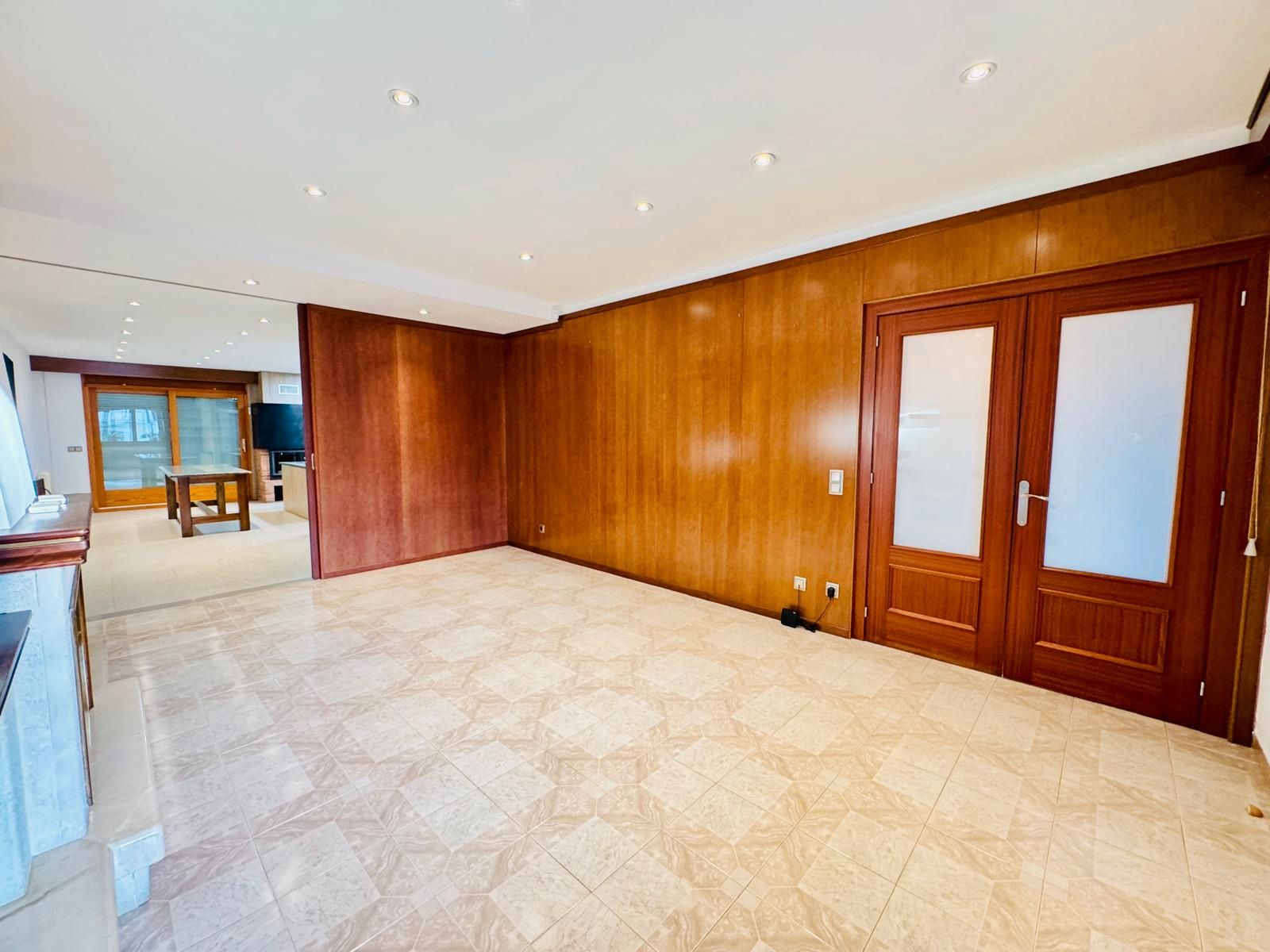 Casa adosada en venda en Figueres amb Aire condicionat, Calefacció i Jardí privat