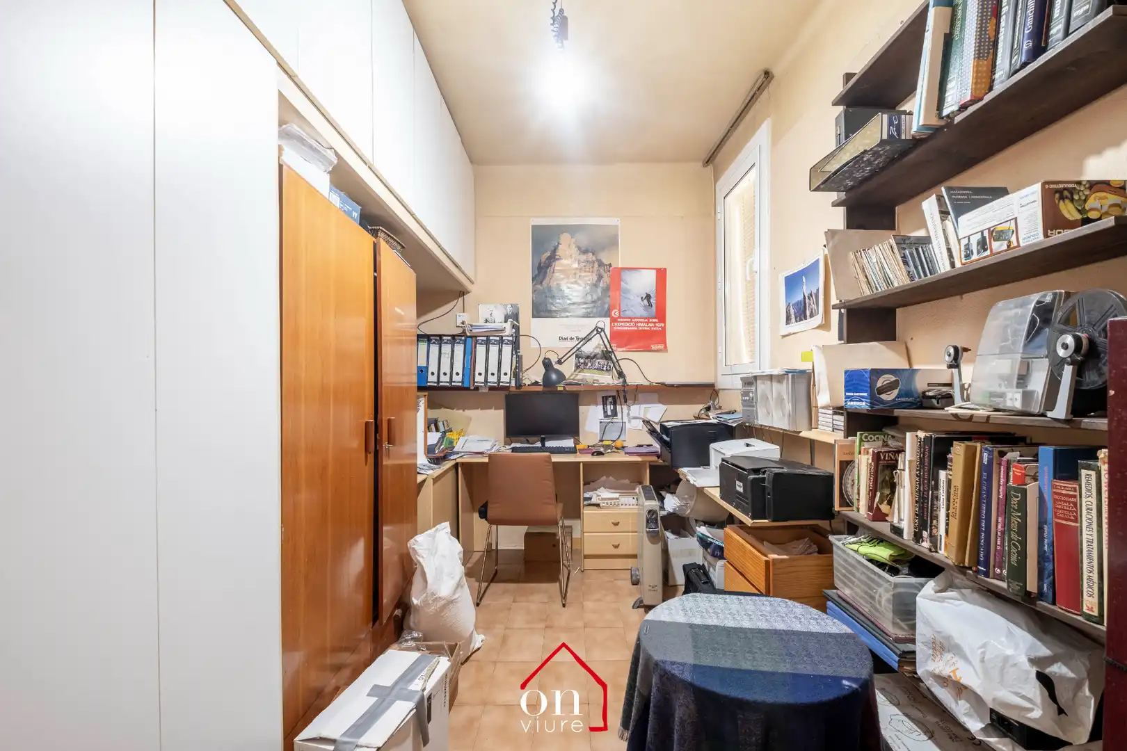 Piso en venta en Terrassa con Calefacción, Horno y Internet
