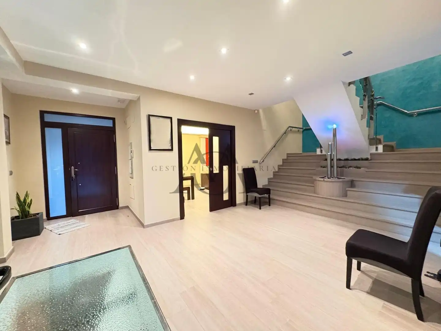 Houses for sale in Lucena  with Air Conditioner and Swimming Pool