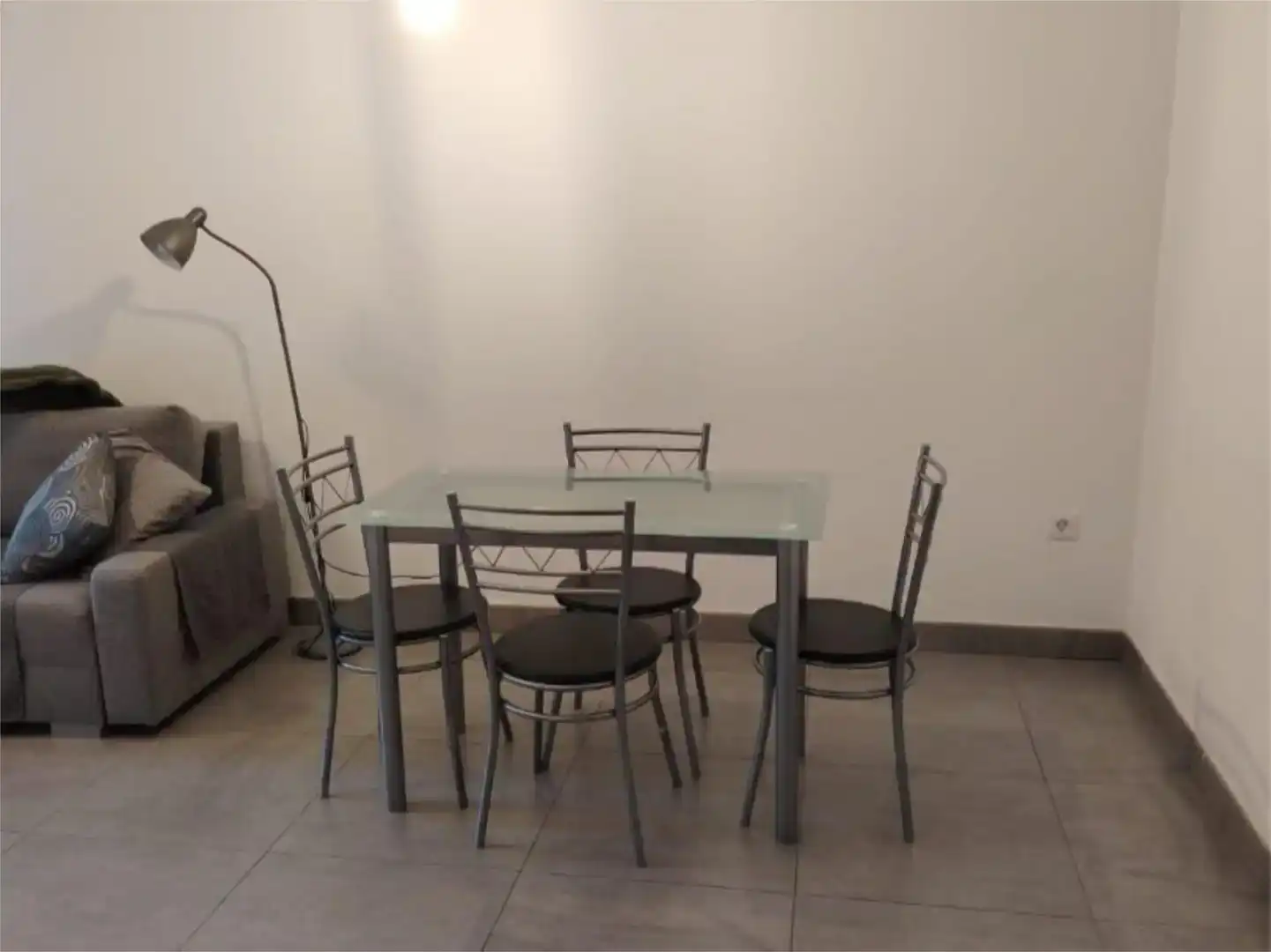 Comedor de Piso en venta en Torrent con Aire acondicionado, Trastero y Amueblado