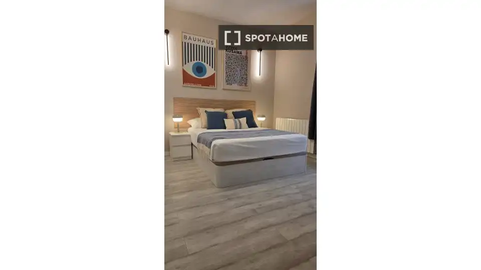 Bedroom of Flat for rent in Barcelona  with Air Conditioner, Heating and Furnished