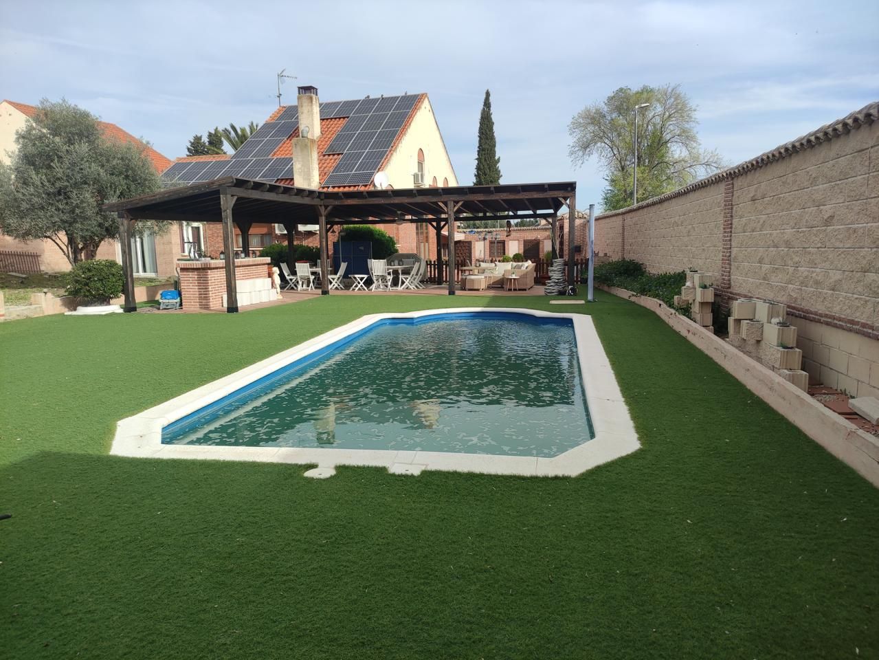 Piscina de Casa o xalet en venda en Nambroca amb Aire condicionat, Jardí privat i Piscina