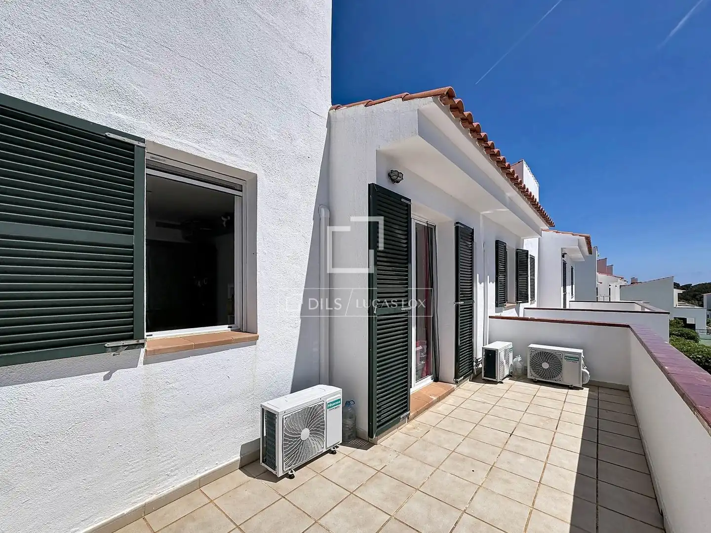Vista exterior de Casa o xalet en venda en Es Mercadal amb Aire condicionat, Calefacció i Parquet