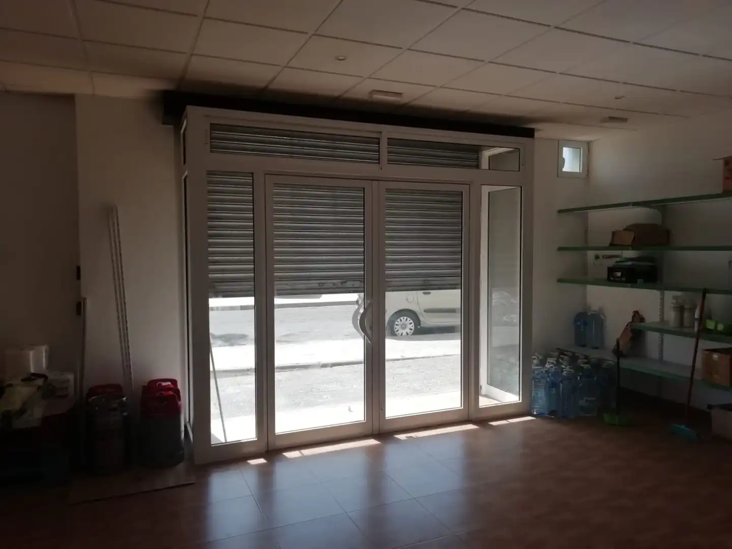 Local commercial à vendre à Carrer Riu Llobregat, imagen 3