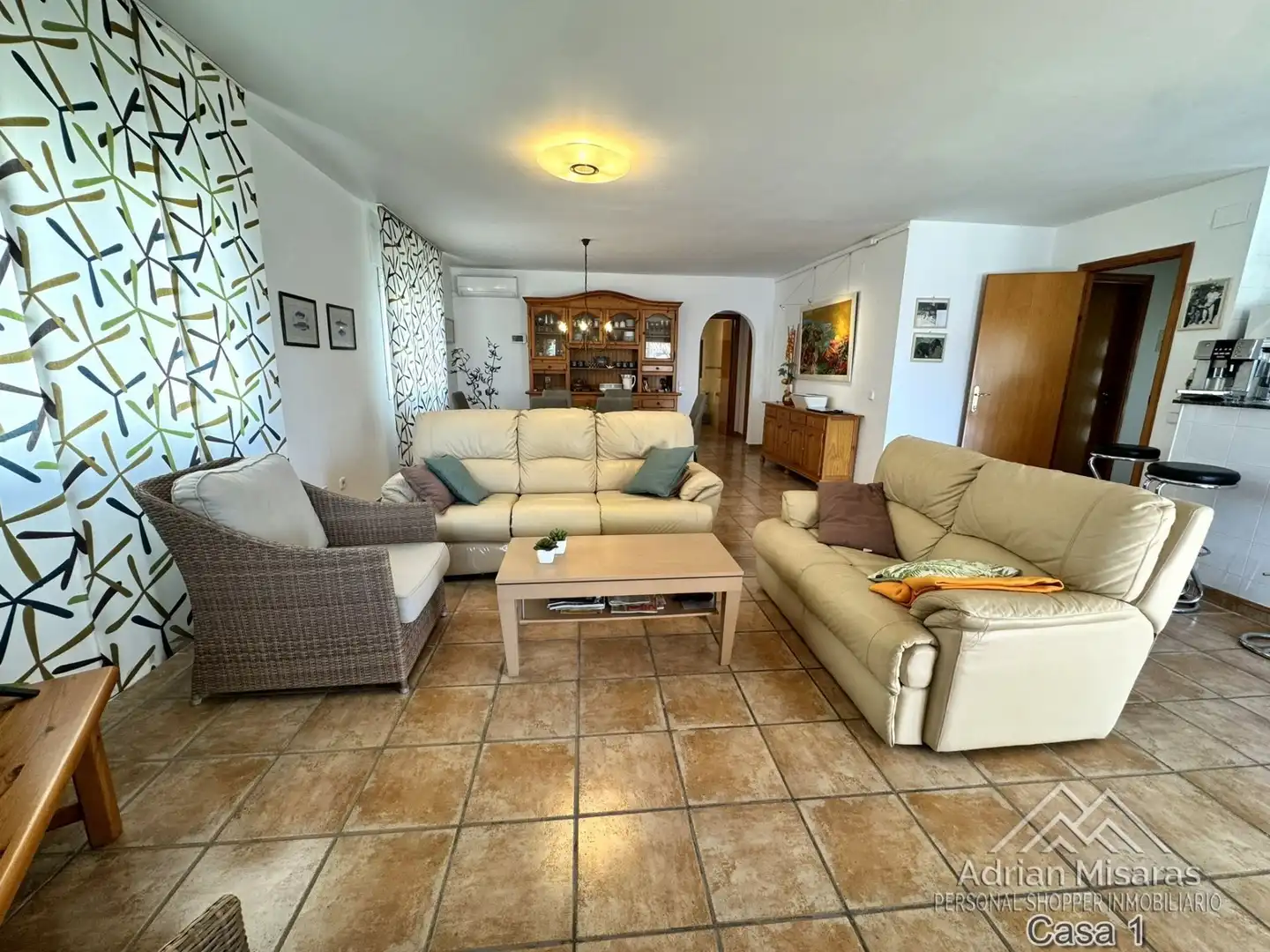 Sala de estar de Casa o chalet en venta en Deltebre con Aire acondicionado, Piscina y Amueblado