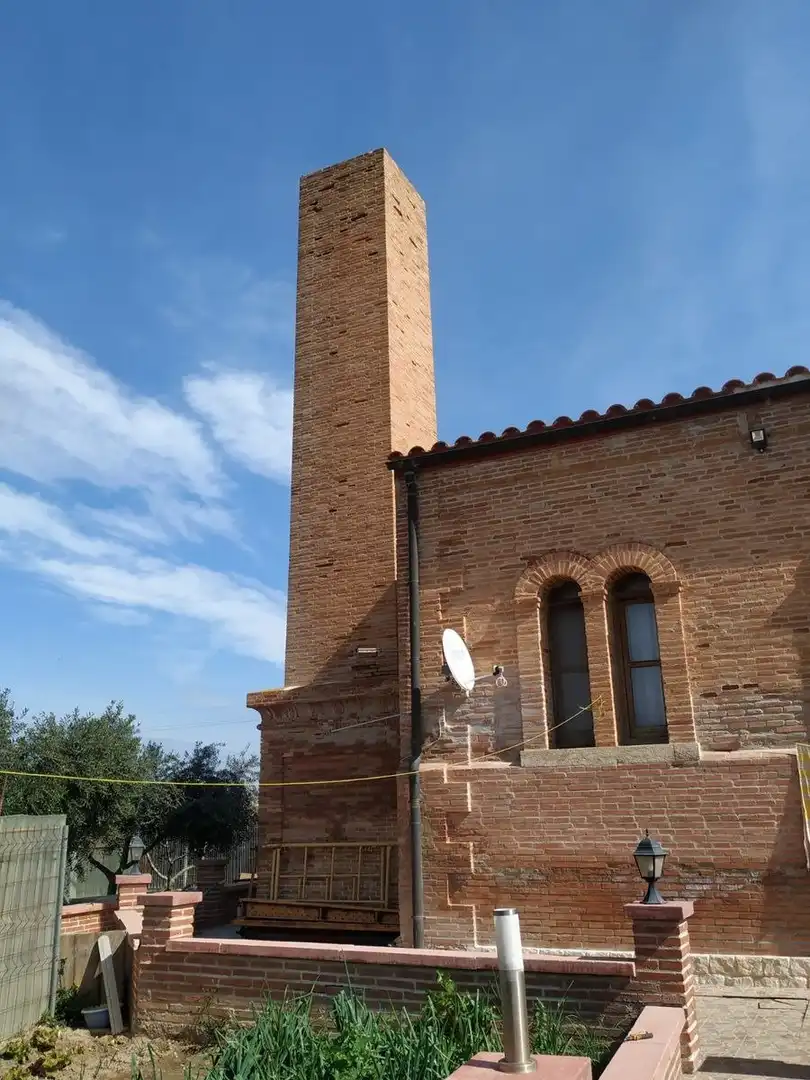 Vista exterior de Finca rústica en venda en La Ràpita amb Aire condicionat, Calefacció i Jardí privat