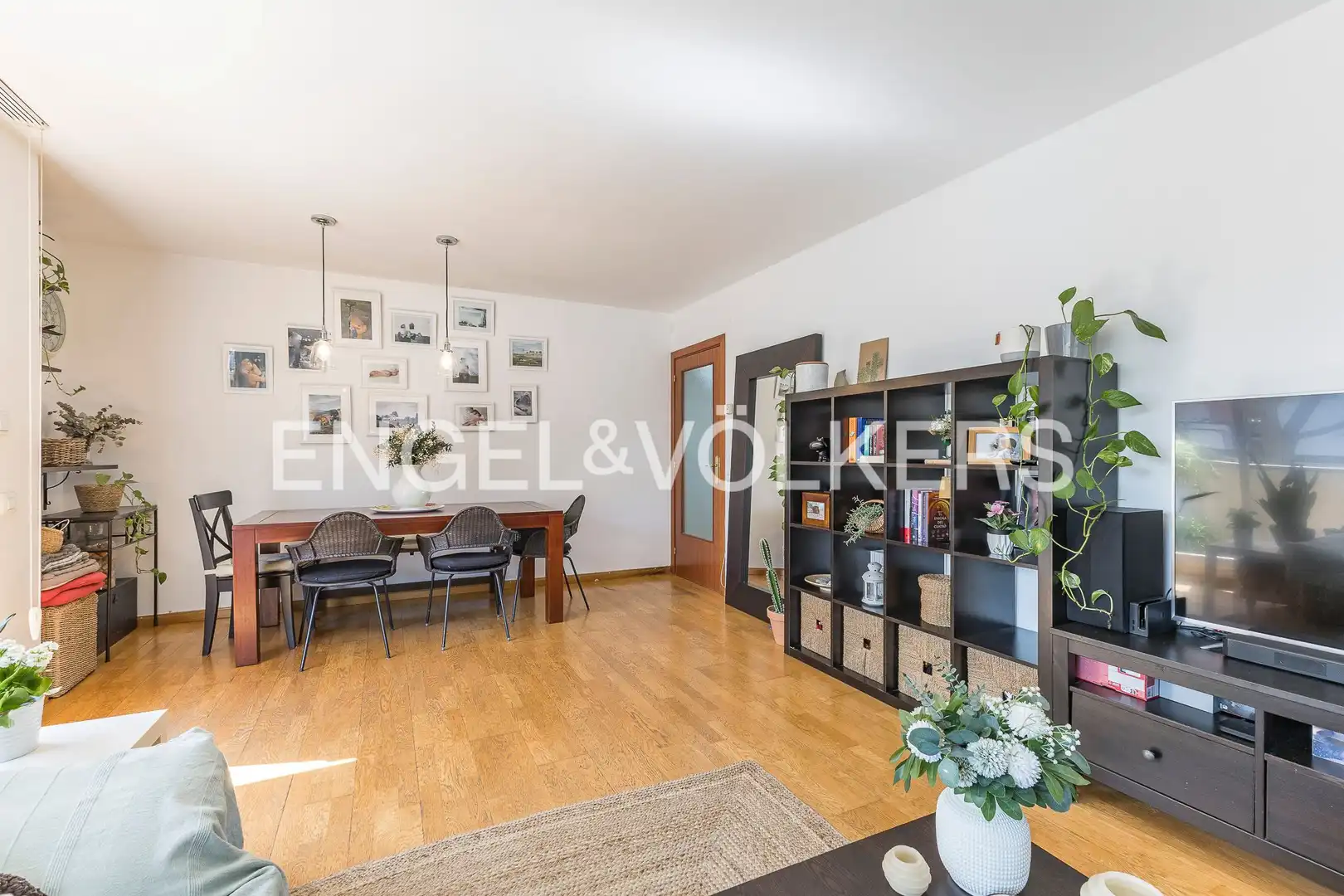Dining room of Flat for rent in Sant Feliu de Llobregat  with Heating, Furnished and Balcony