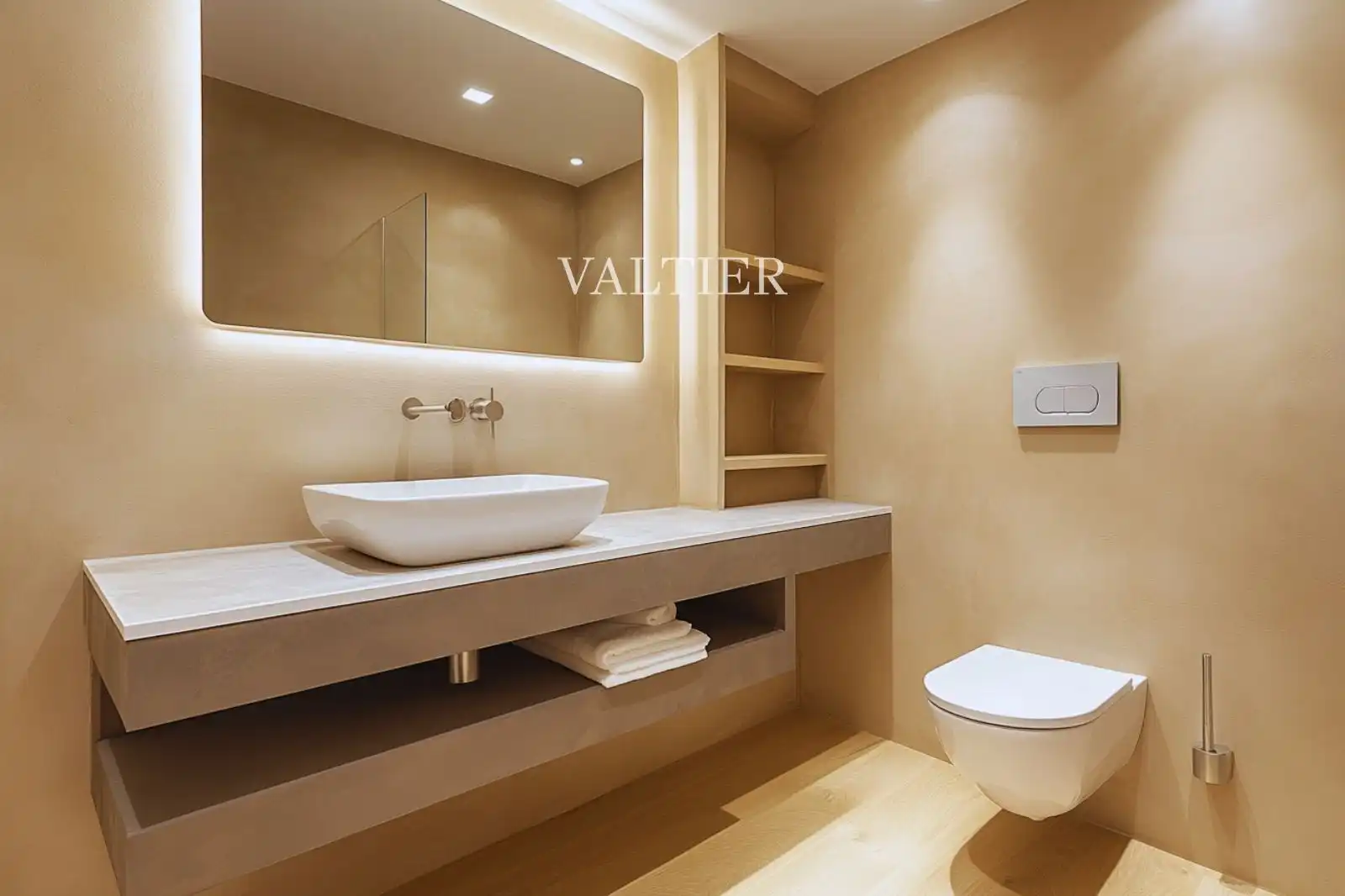 Bathroom of Flat for sale in Madrid  with Terrace and Furnished
