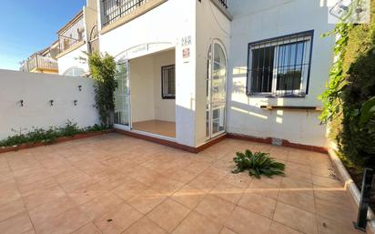 Garden of House or chalet for sale in Torrevieja  with Parquet flooring, Terrace and Swimming Pool