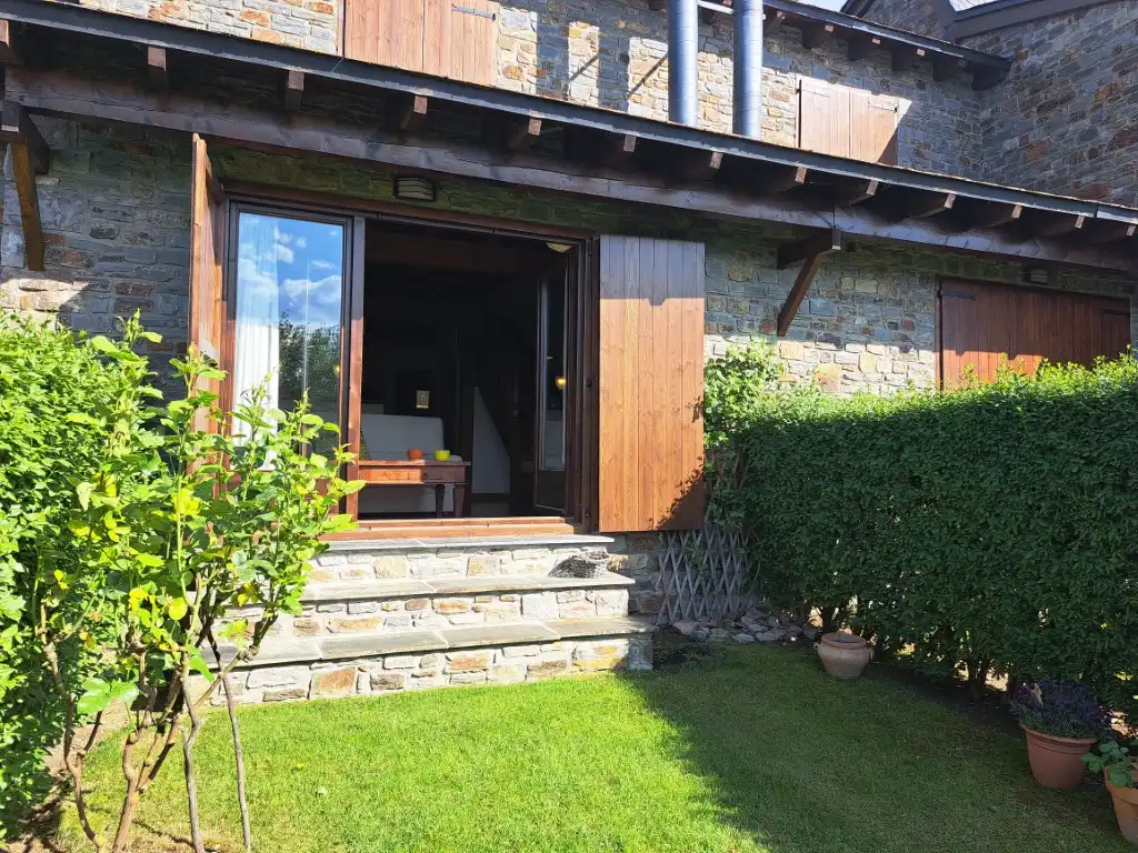 Terrace of Detached homes for rent in Fontanals de Cerdanya  with Heating, Private garden and Parquet flooring