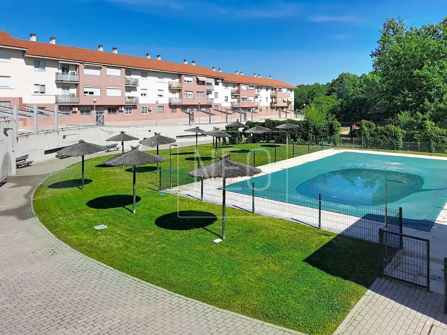 Piscina de Pis en venda en Villanueva de la Cañada amb Aire condicionat, Calefacció i Traster