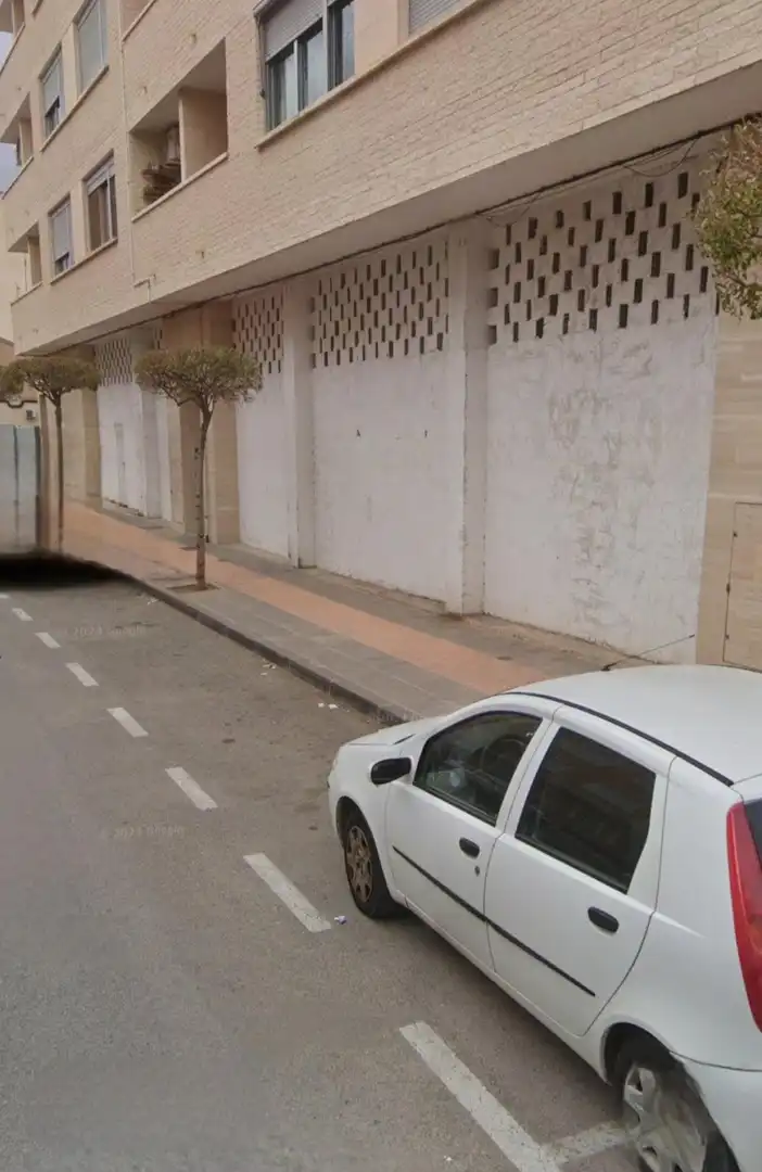 Locale commerciale in vendita a Yecla