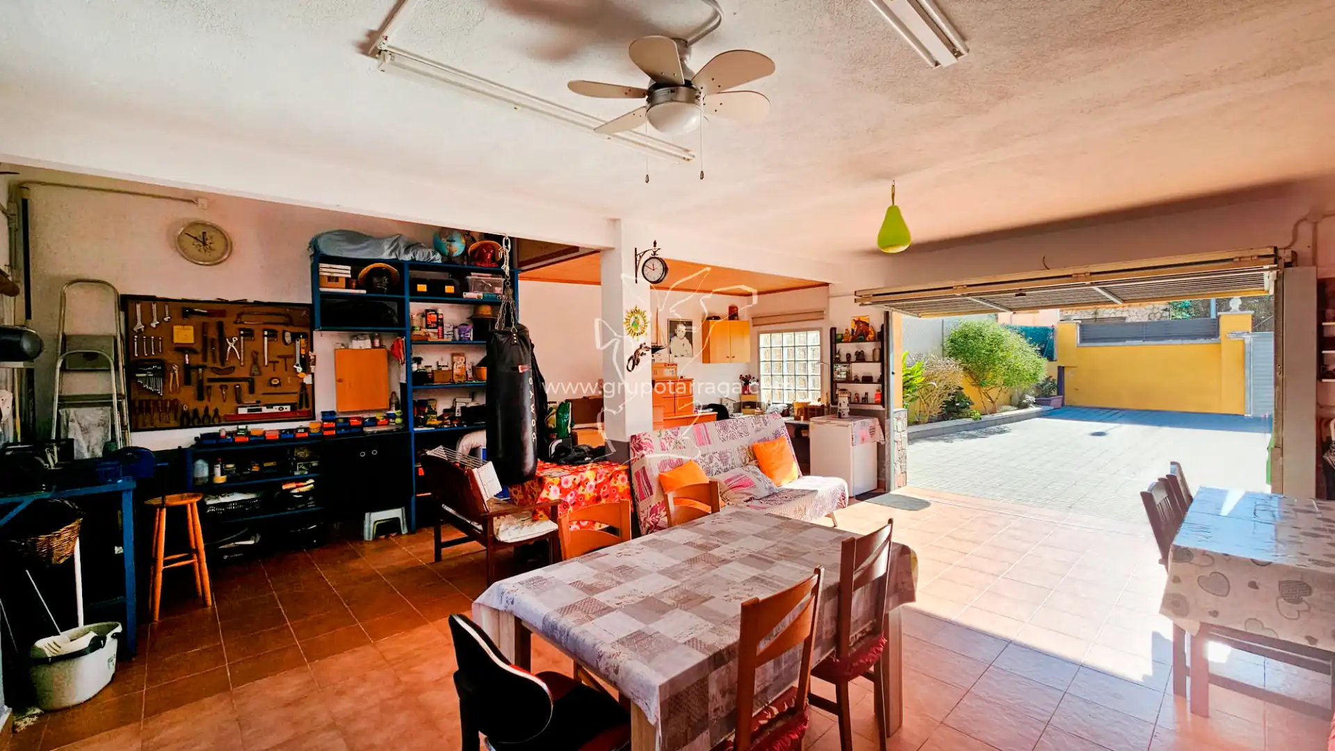 Cocina de Casa o chalet en venta en Lloret de Mar con Aire acondicionado, Jardín privado y Piscina