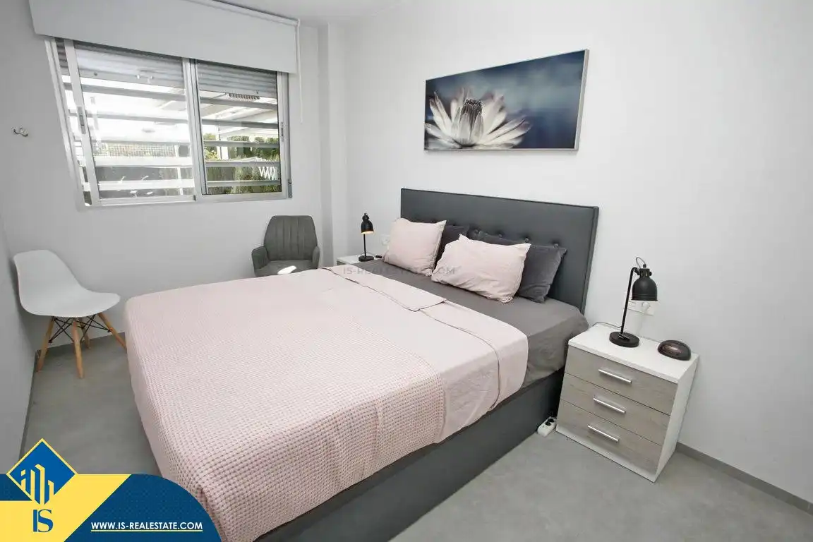 Bungalow amb piscina en venda a Nueva Torrevieja - Aguas Nuevas, imagen 25