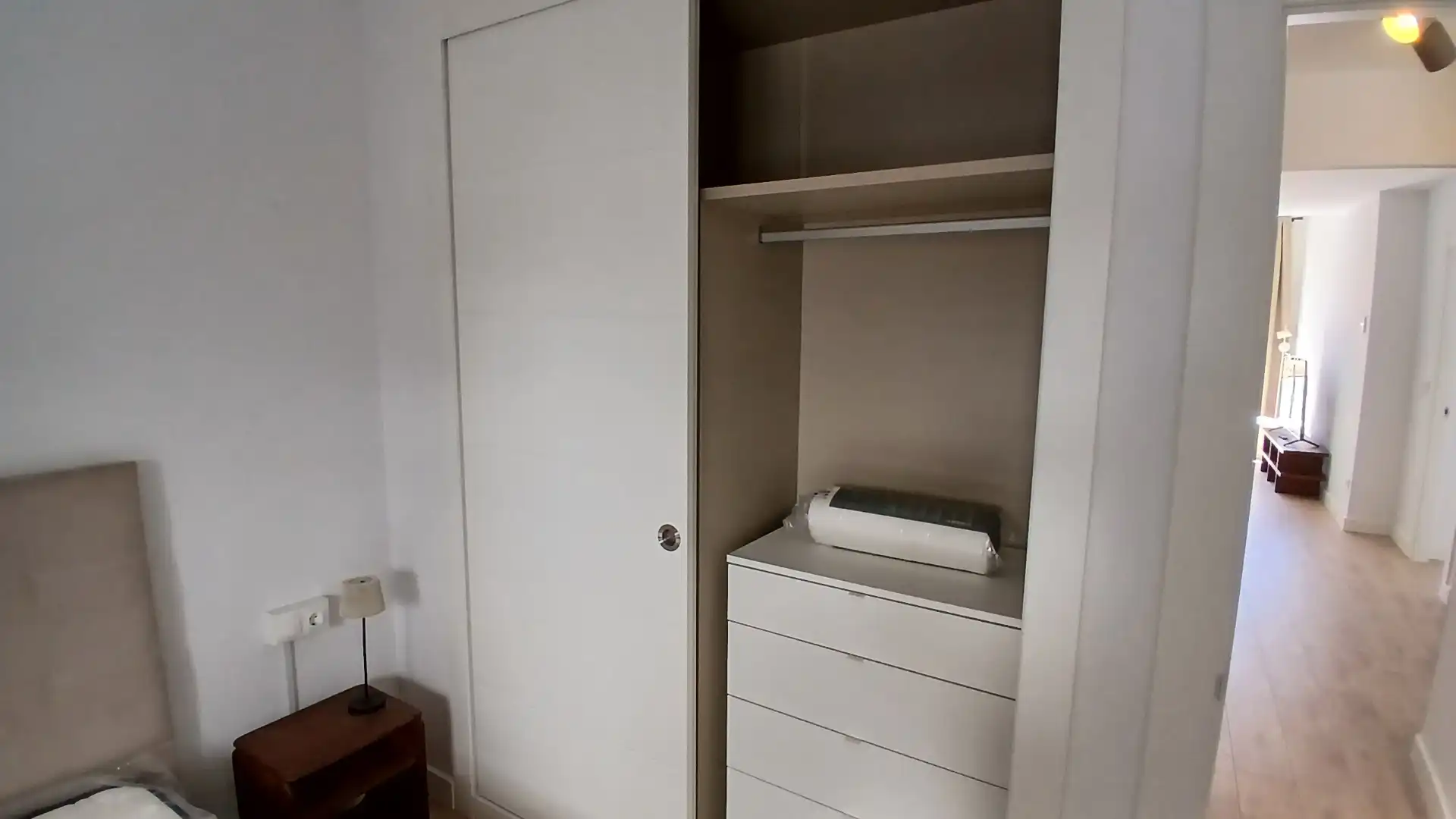 Bedroom of Flat for rent in Málaga  with Air Conditioner, Heating and Storage room