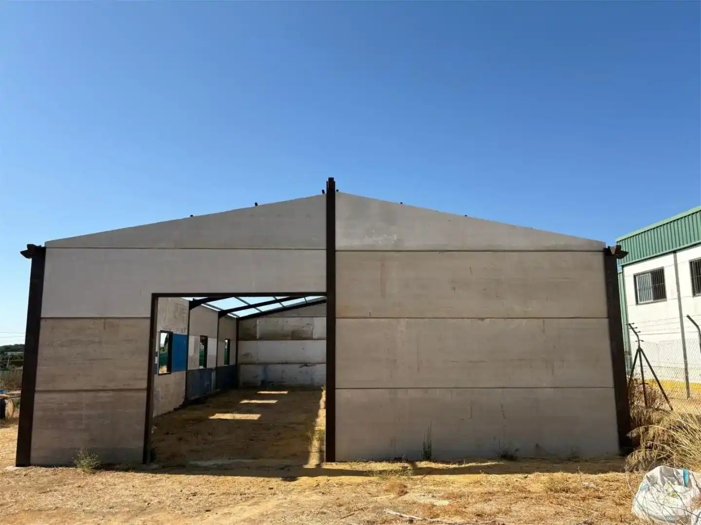 Vista exterior de Finca rústica en venta en La Algaba con Piscina