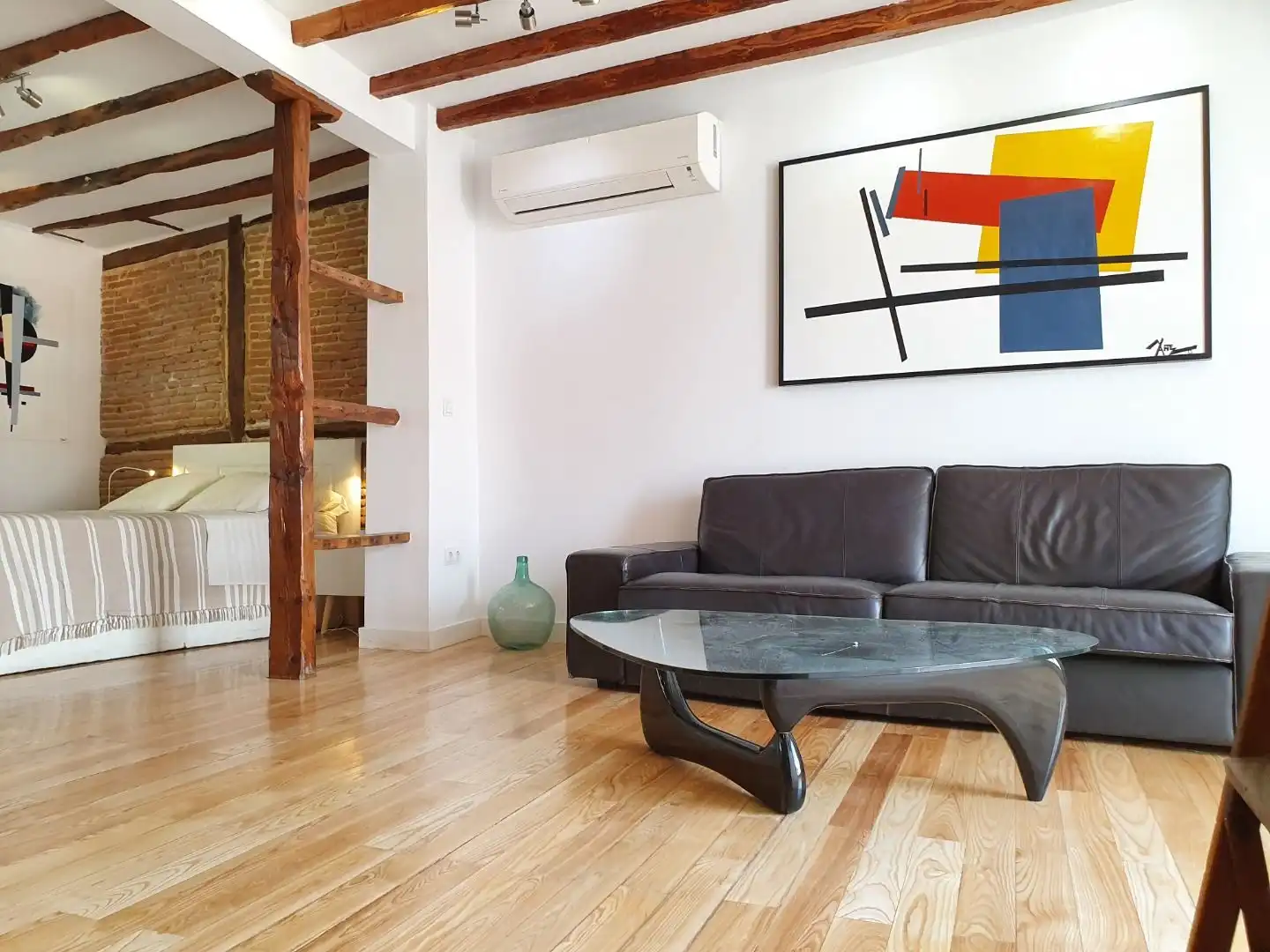 Sala de estar de Ático de alquiler en Madrid con Aire acondicionado, Calefacción y Terraza