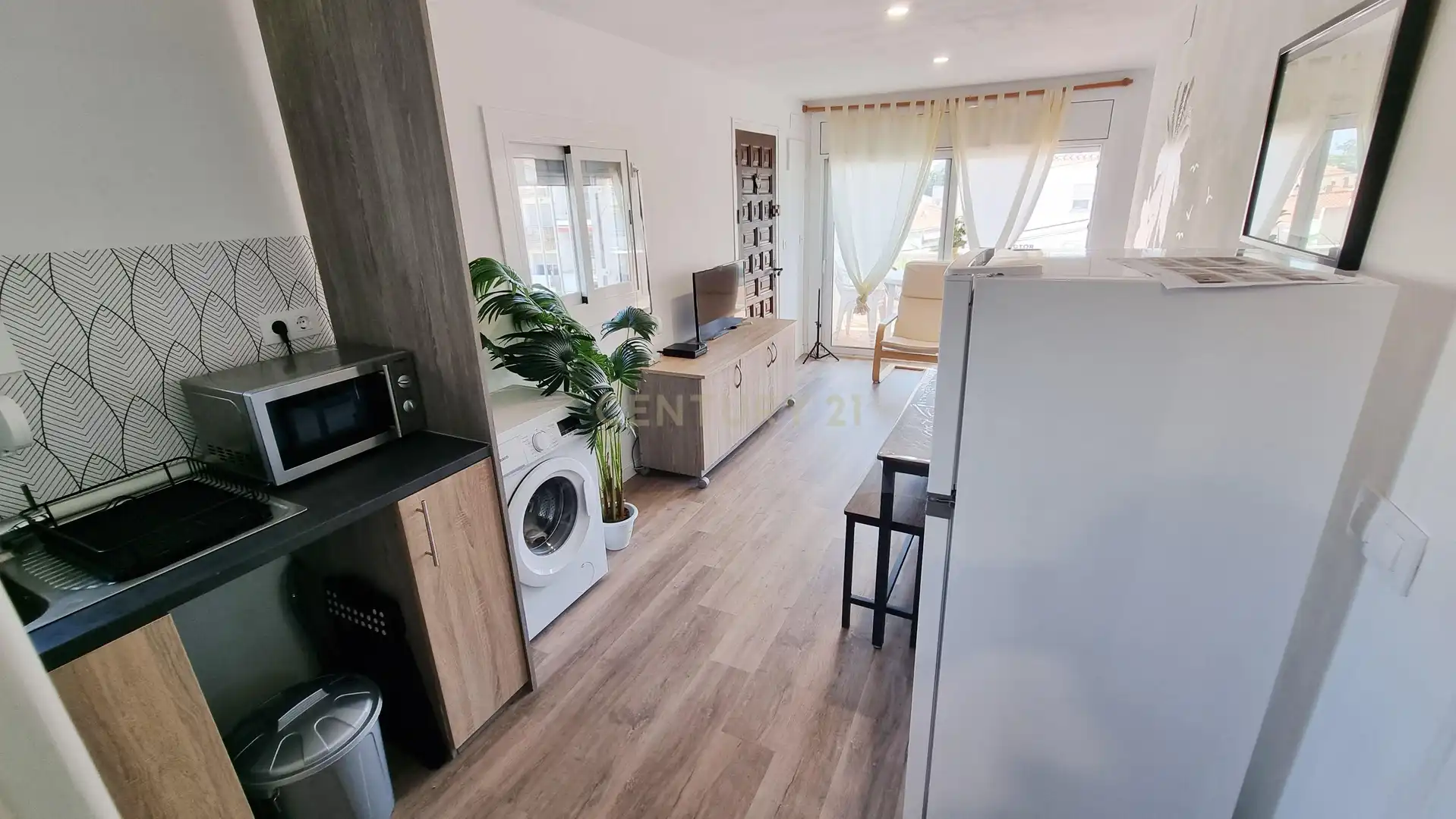 Living room of Apartments for sale in Llançà  with Storage room, Washing machine and Microwave