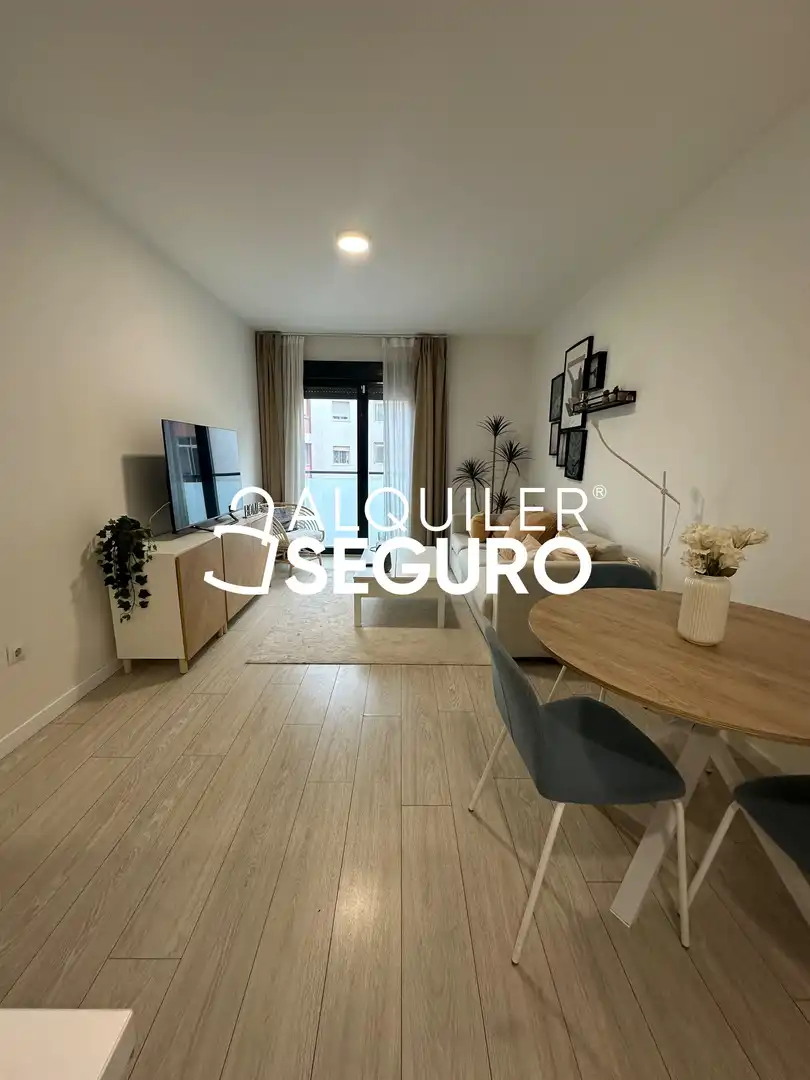 Wohnzimmer von Wohnung zur Miete in Centro