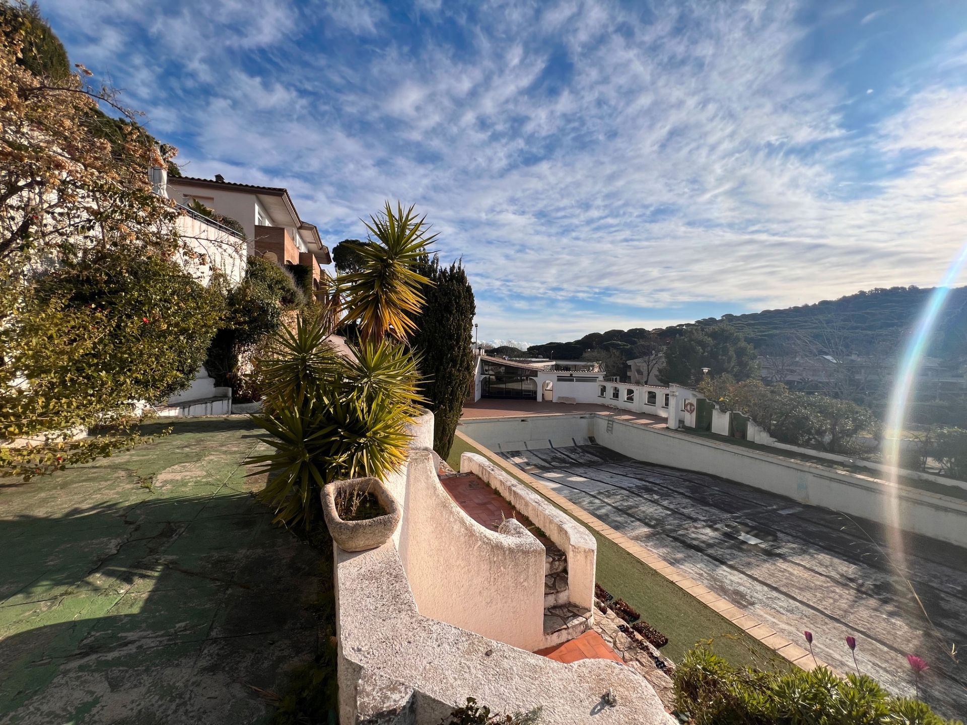 Vista exterior de Edifici en venda en Castell-Platja d'Aro amb Piscina comunitària