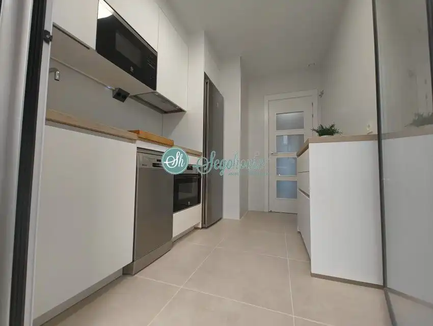 Küche von Wohnung zur Miete in Segovia mit Heizung, Terrasse und Abstellraum