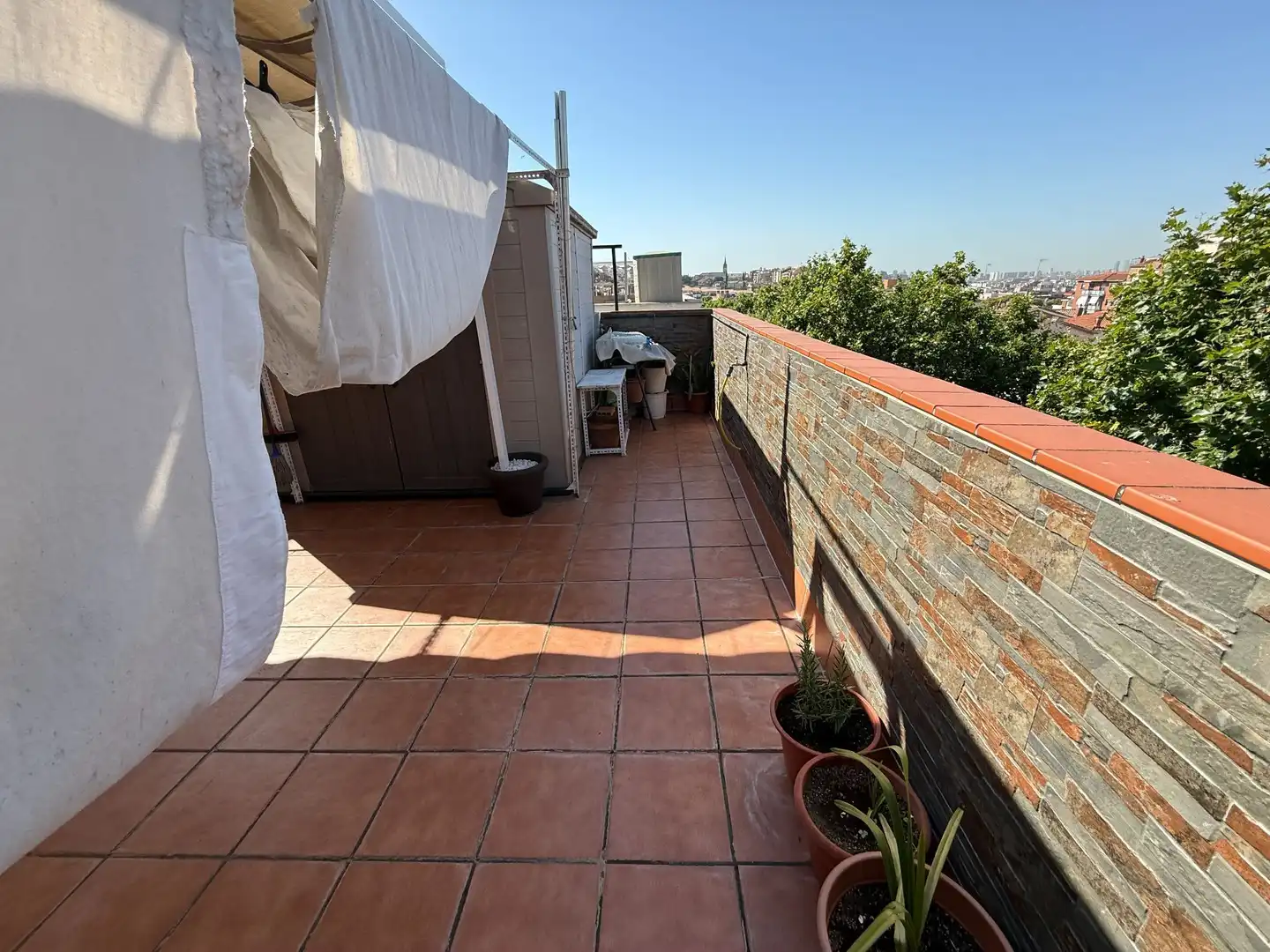 Terrace of Flat for sale in Santa Coloma de Gramenet  with Air Conditioner, Heating and Terrace