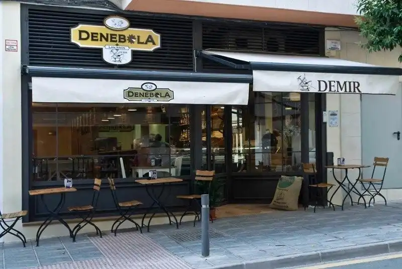 Local comercial en venda a Avenida de Andalucia 36