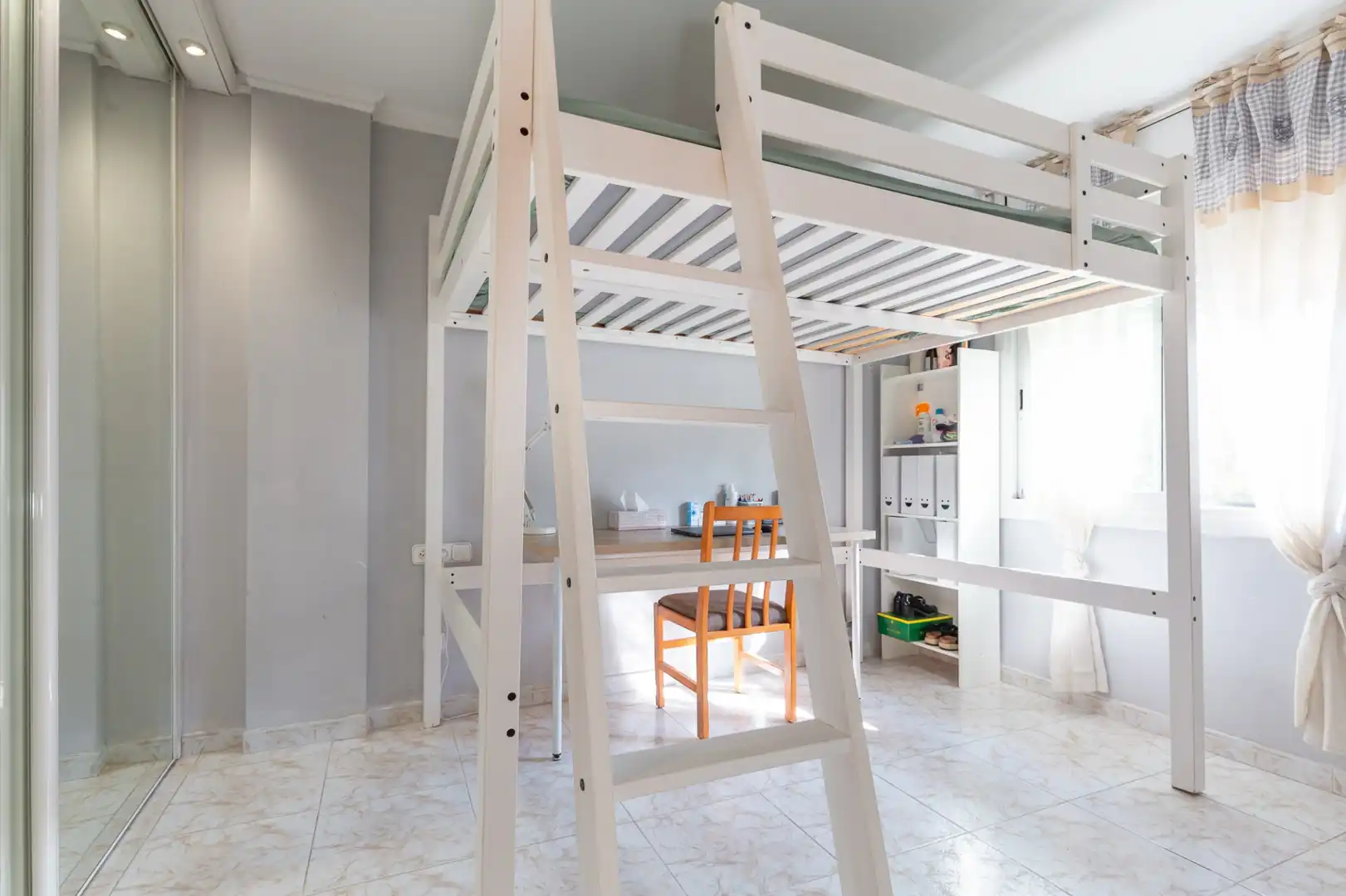 Schlafzimmer von Erdgeschoss zum Verkauf in Rubí mit Klimaanlage, Heizung und Terrasse