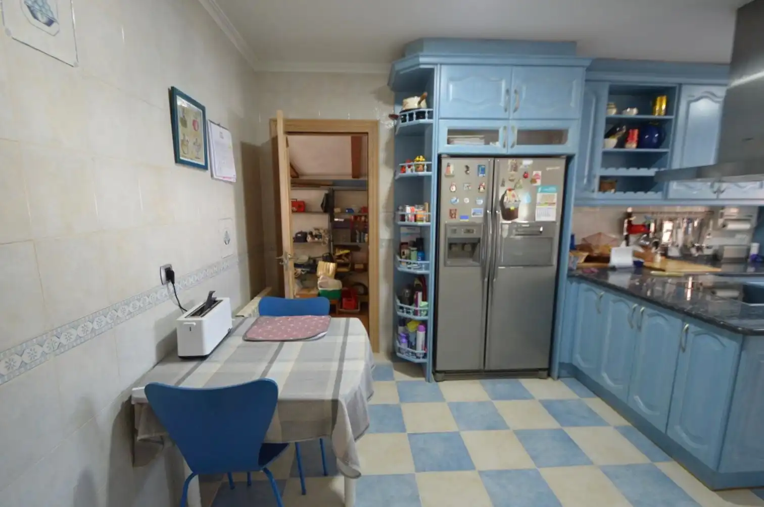 Cuina de Casa o xalet en venda en Vinaròs amb Aire condicionat, Calefacció i Jardí privat