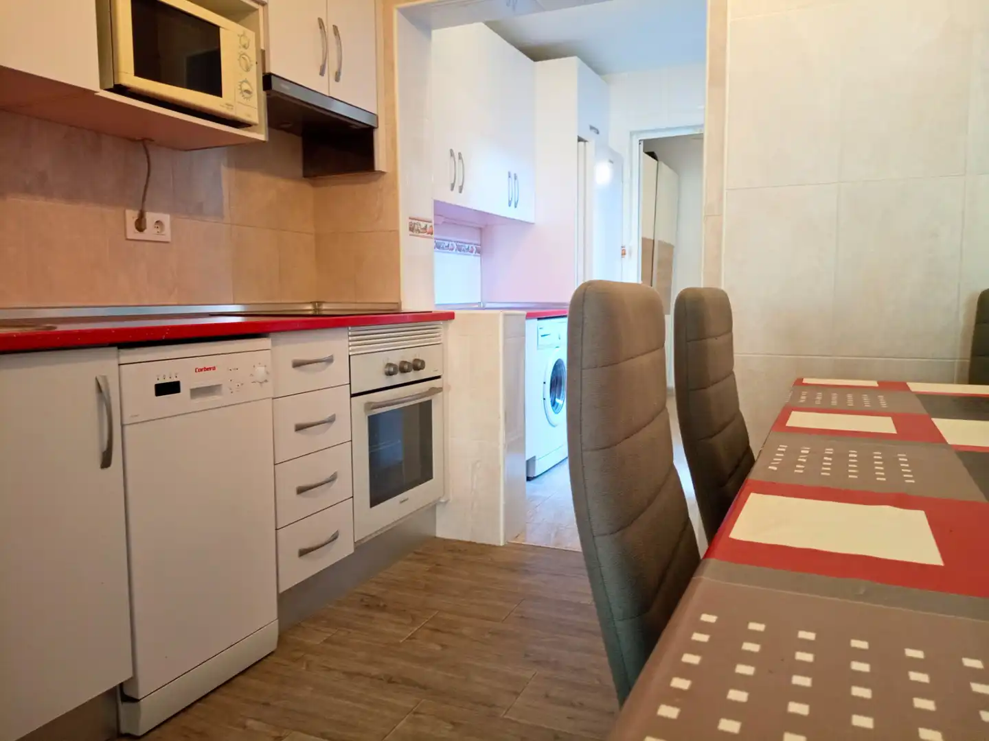 Cocina de Casa adosada en venta en Los Alcázares con Terraza, Trastero y Amueblado