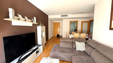 Foto 2 de Piso en venta en Calle Teresa Pamies Bertran, Llevant, Reus