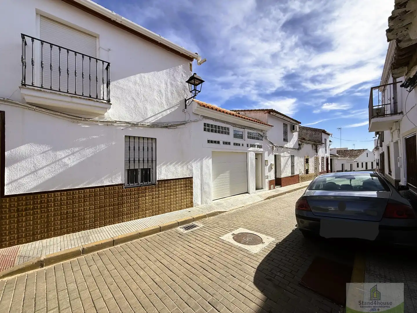 Außenansicht von Wohnung zum Verkauf in Calañas mit Heizung, Abstellraum und Möbliert
