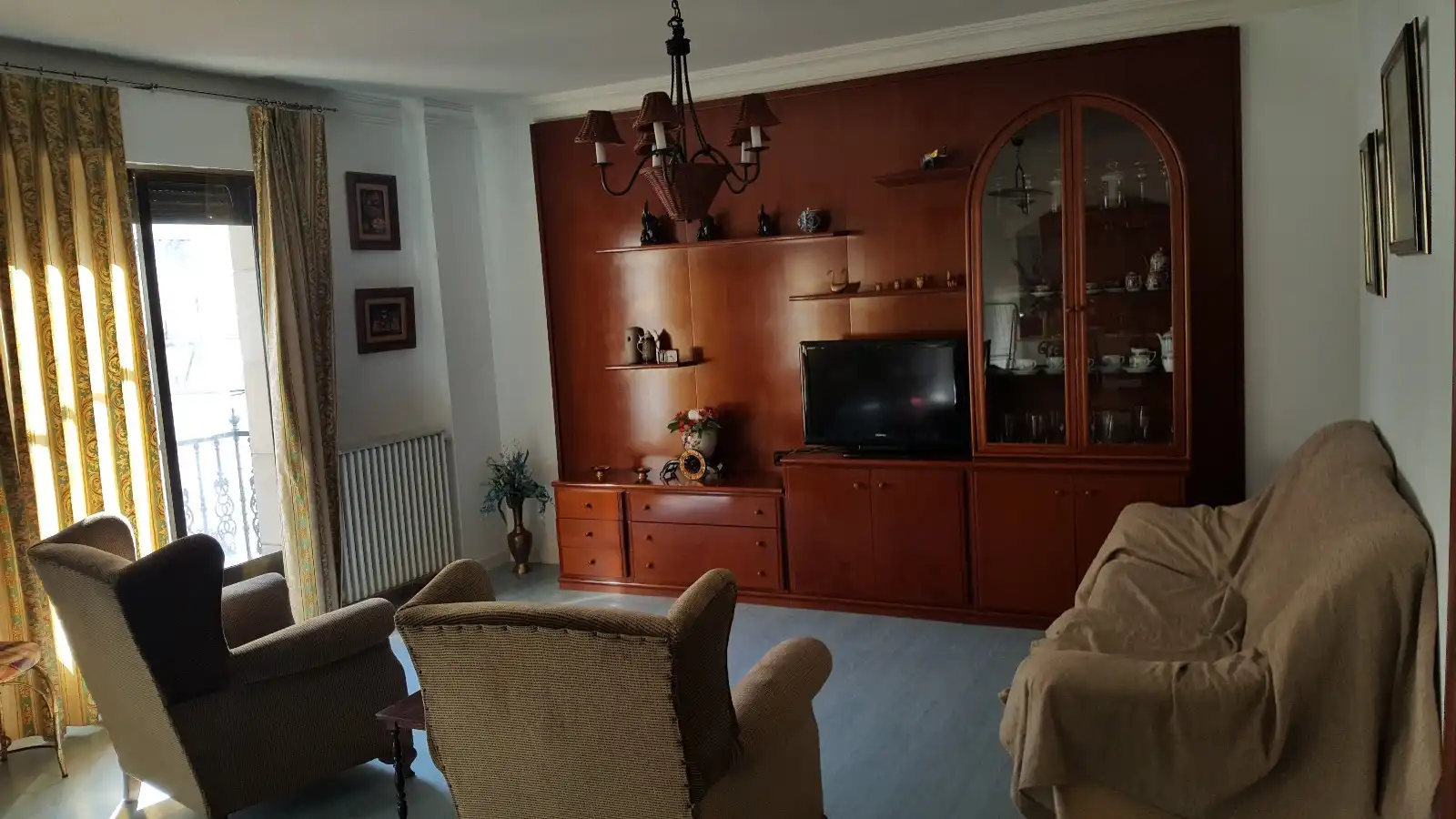 Flat with terrace to rent in Calle Cózar, imagen 2