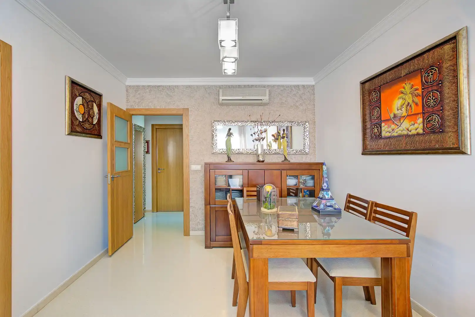 Comedor de Piso en venta en Motril con Aire acondicionado, Calefacción y Trastero