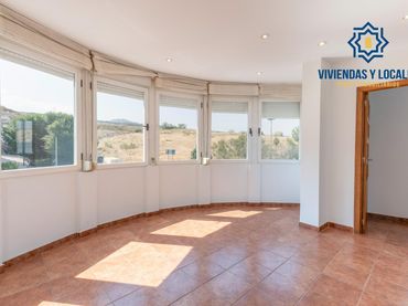Tríplex en venda a Cájar