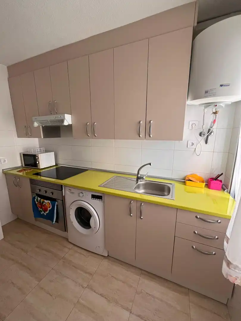 Cuina de Pis per a compartir en Móstoles amb Terrassa