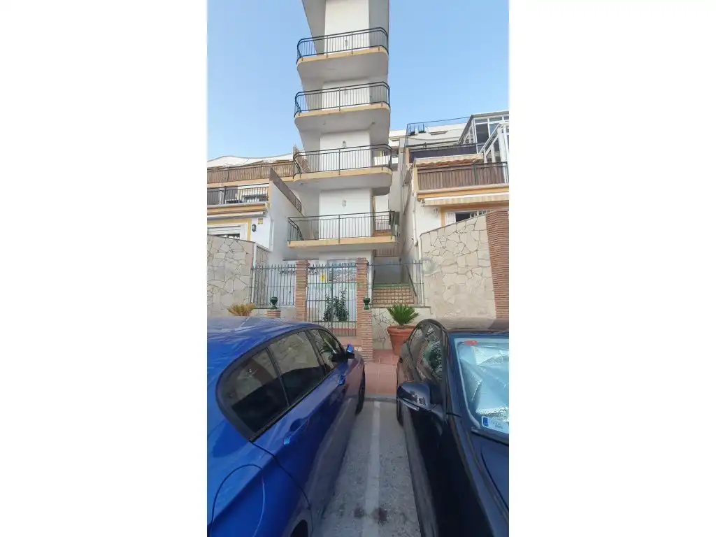 Vista exterior de Apartament de lloguer en Benalmádena amb Moblat