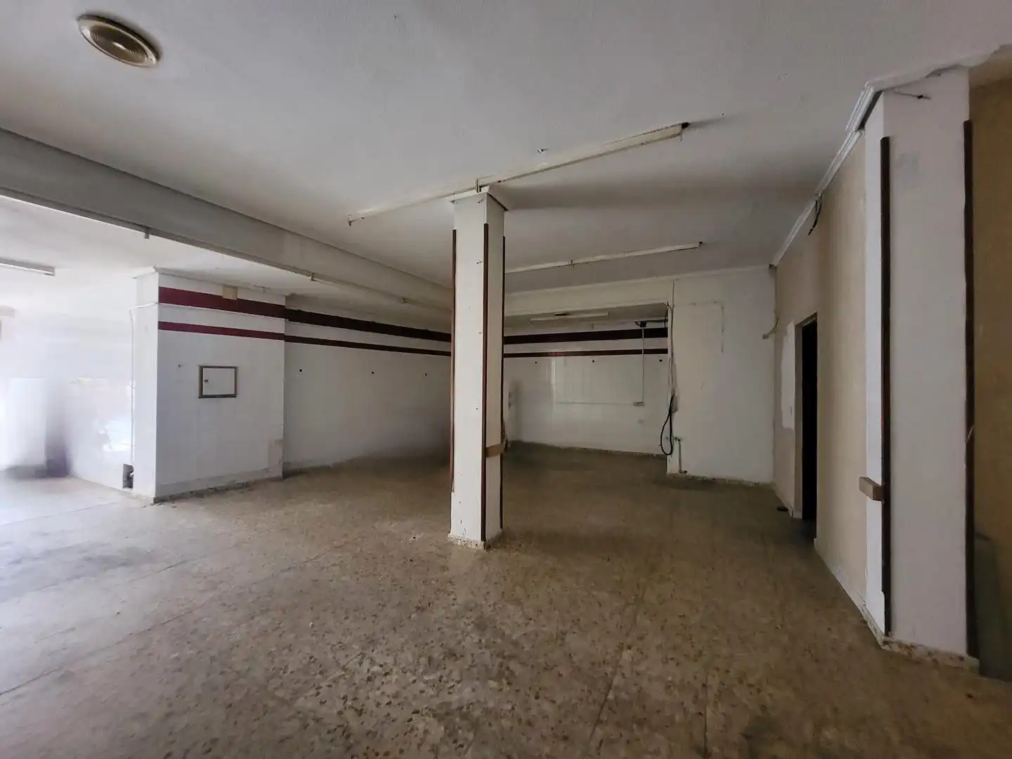 Local en venta en San Clemente con Aire acondicionado