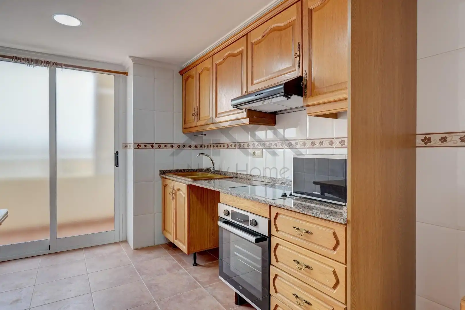 Kitchen of Flat for rent in La Pobla de Vallbona  with Heating, Terrace and Storage room