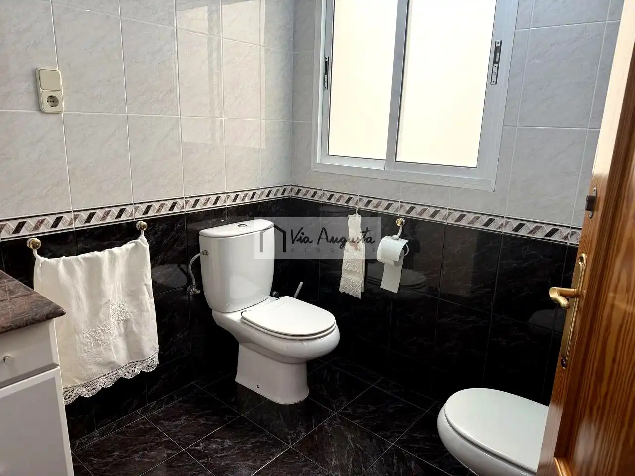 Baño de Casa o chalet en venta en El Perelló con Calefacción, Terraza y Amueblado